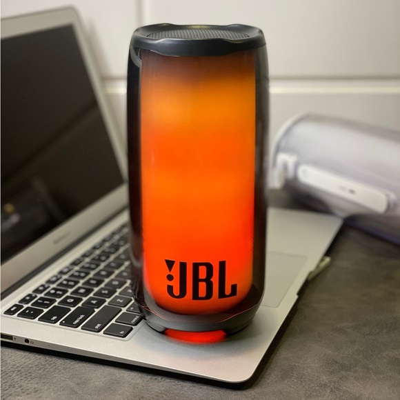 JBL PULSE 5 BLACK